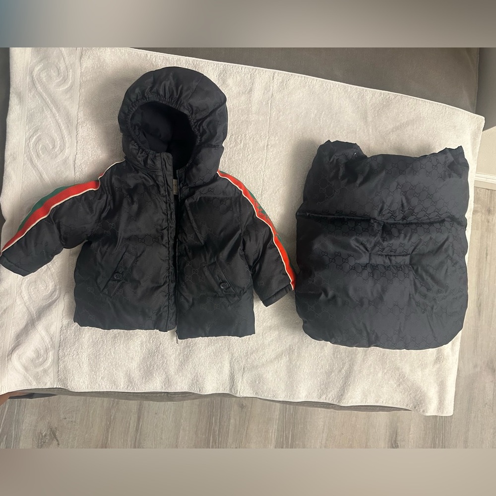Gucci infant 2 in 1 Snow Suit/ puffer